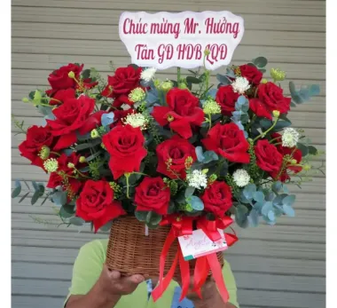 Giỏ Hoa Chúc Mừng Khai Trương – Mang Lại Tài Lộc Và May Mắn