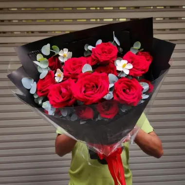 bó hoa 11 bông hồng đỏ tình yêu lãng mạn 