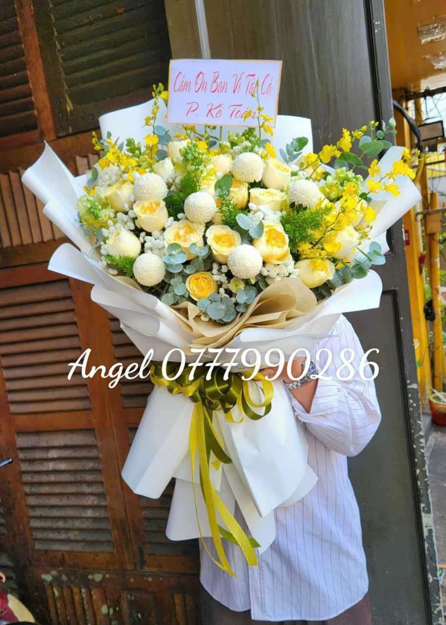 B&oacute; Hoa Hồng V&agrave;ng Victo Phối Hoa Lan Vũ Nữ Sang Trọng