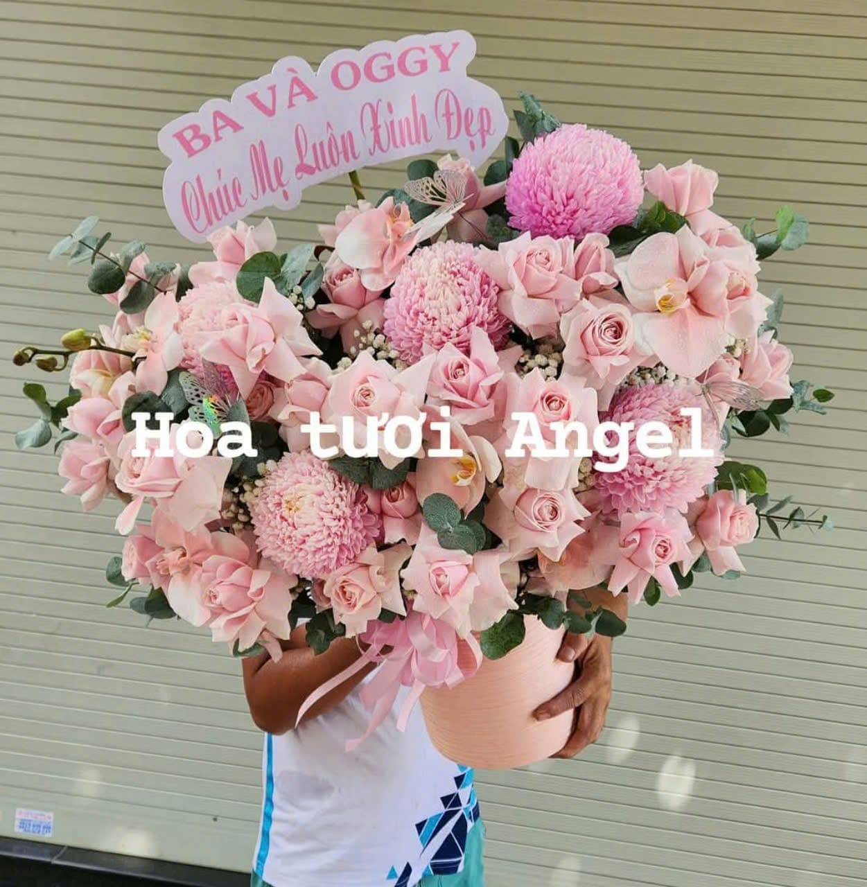 giỏ hoa ch&uacute;c mừng sinh nhật mẹ
