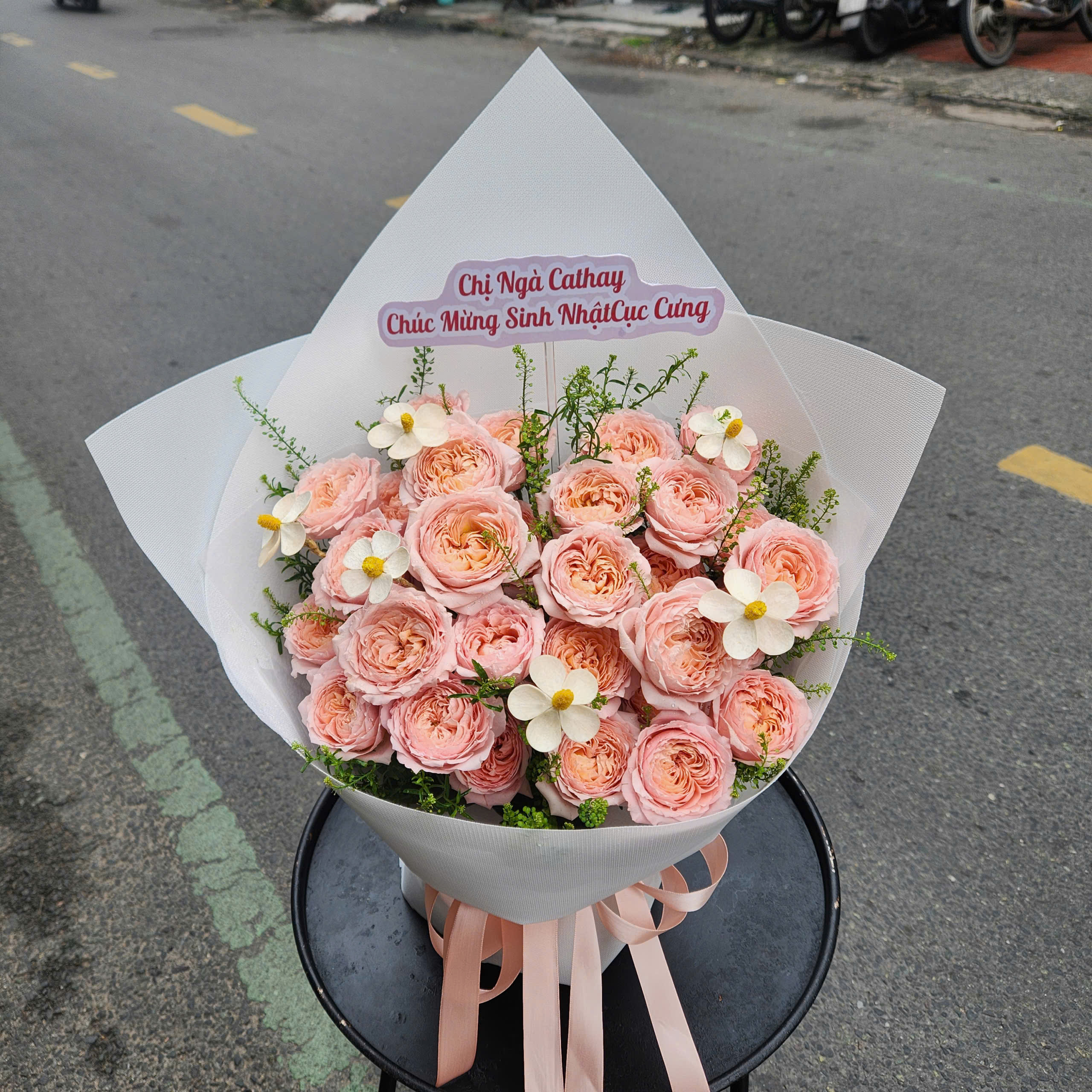 B&oacute; Hoa Hồng Julibee Đẹp Gi&aacute; Rẻ TPHCM