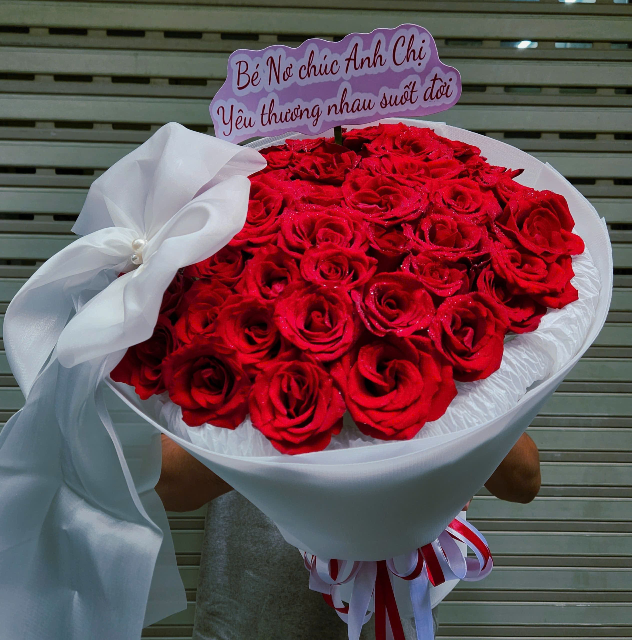 B&oacute; Hoa Hồng Đỏ 30 B&ocirc;ng