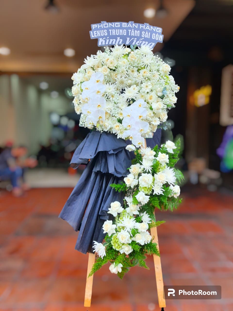 Hoa Đ&aacute;m Tang Quận 1