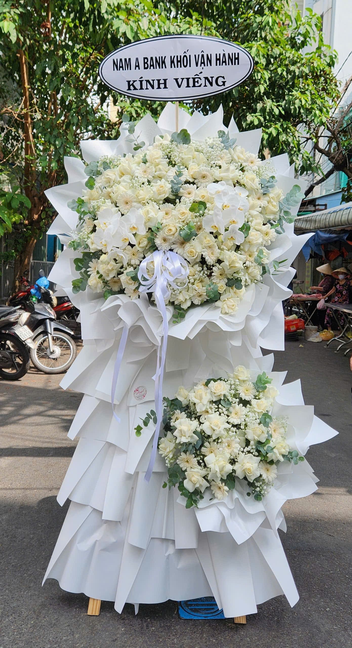 Hoa Tang Lễ