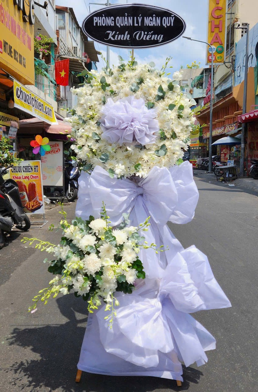 Bó Hoa Hồng Đỏ Tặng Người Yêu – Biểu Tượng Tình Yêu Vĩnh Cửu