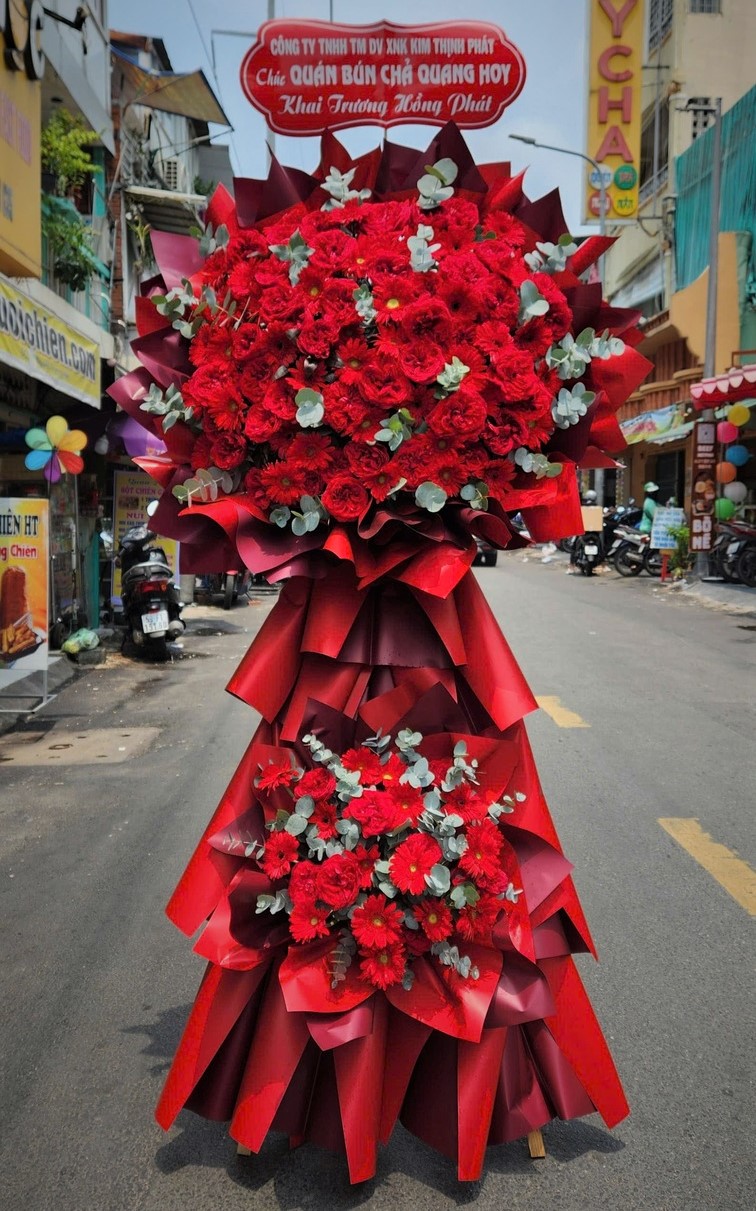 Kệ Hoa Ch&uacute;c Mừng Khai Trương Tone Đỏ