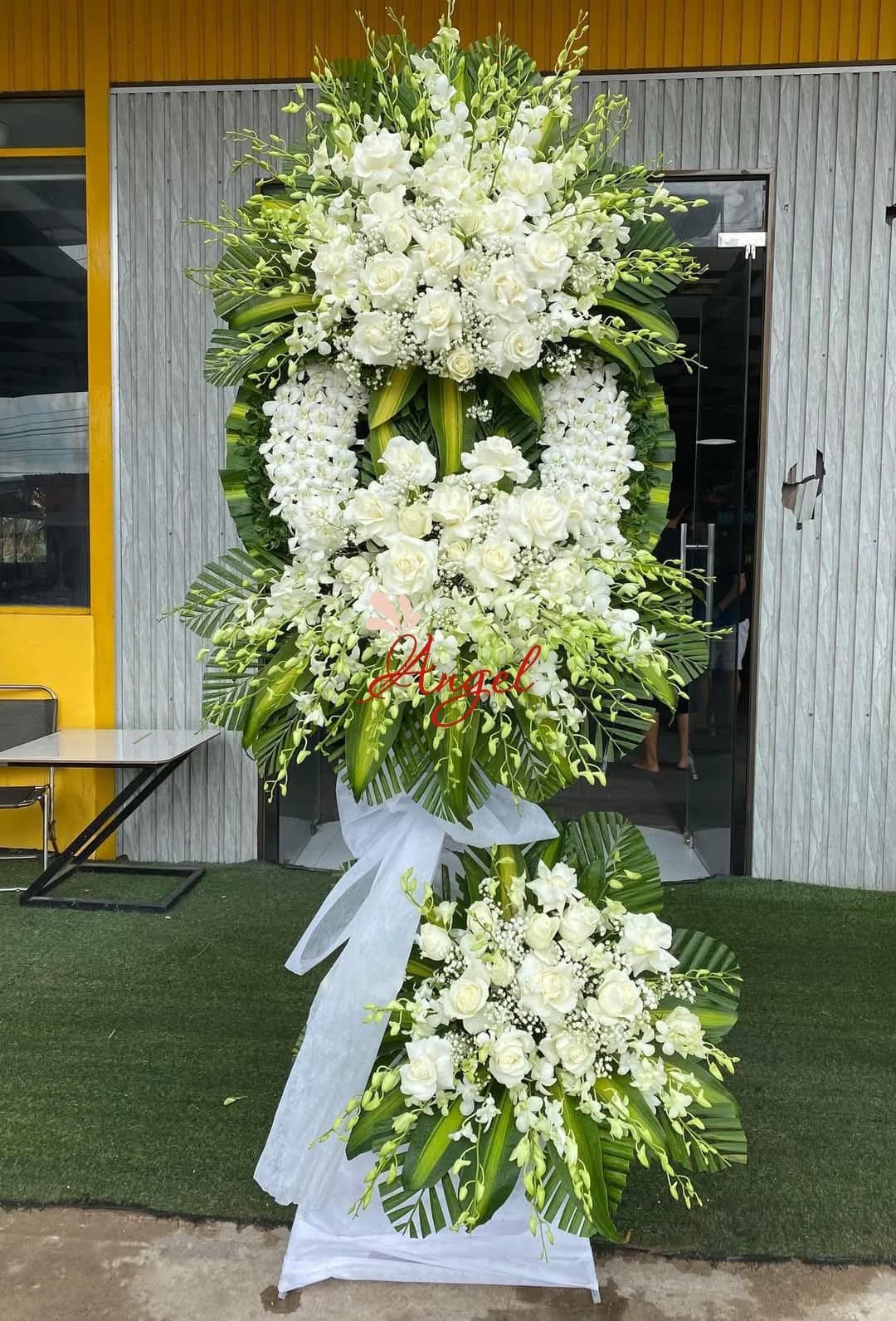 Kệ hoa viếng Nh&agrave; tang lễ An B&igrave;nh