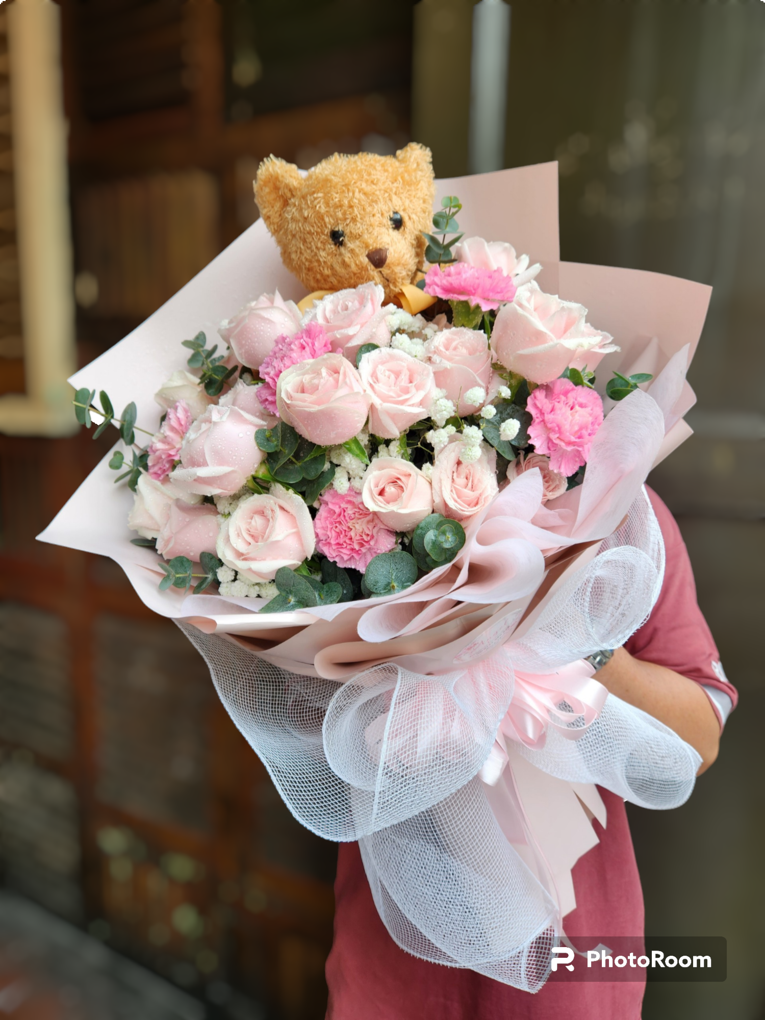 GẤU VÀ HOA