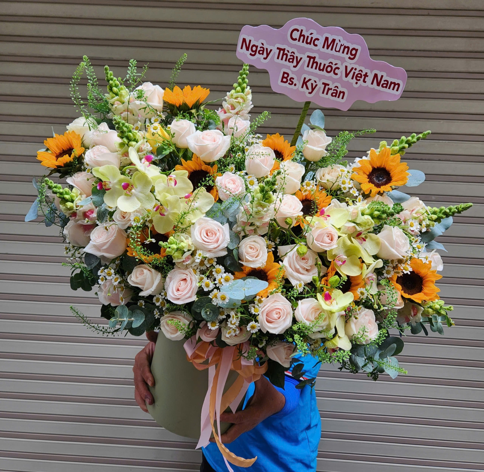 Bó hoa hồng đỏ 11 bông cho ngày Valentine