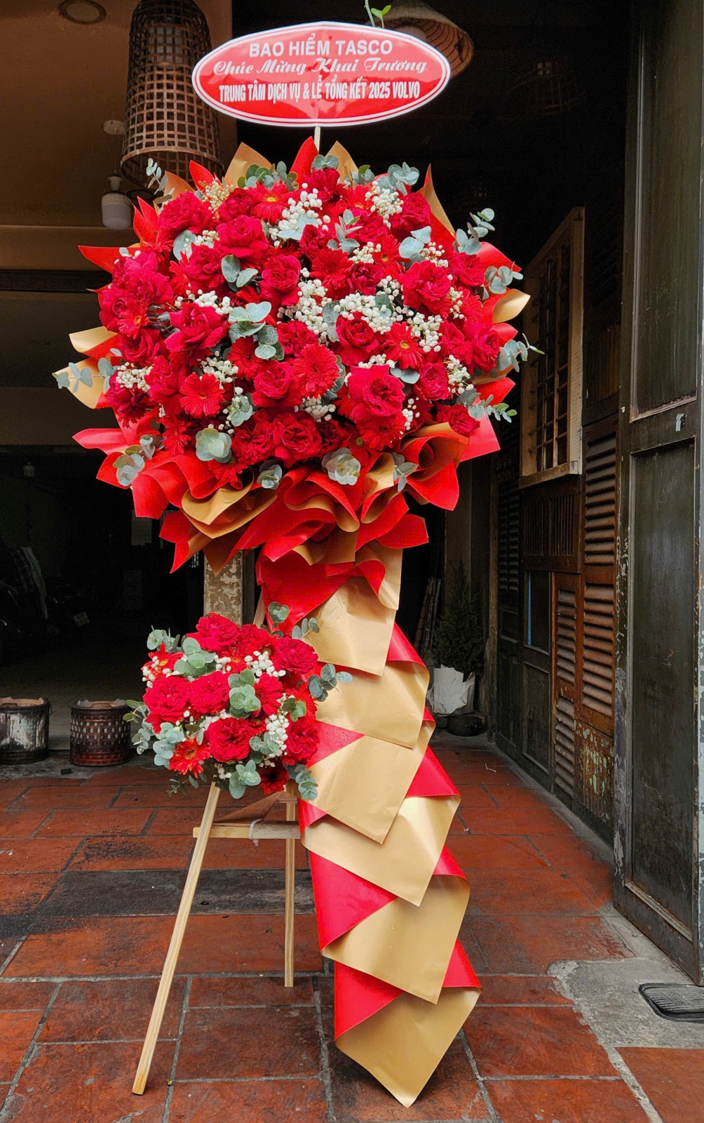 bó hoa dài tặng hội nghị - Hoa Tươi Angel Quận 3