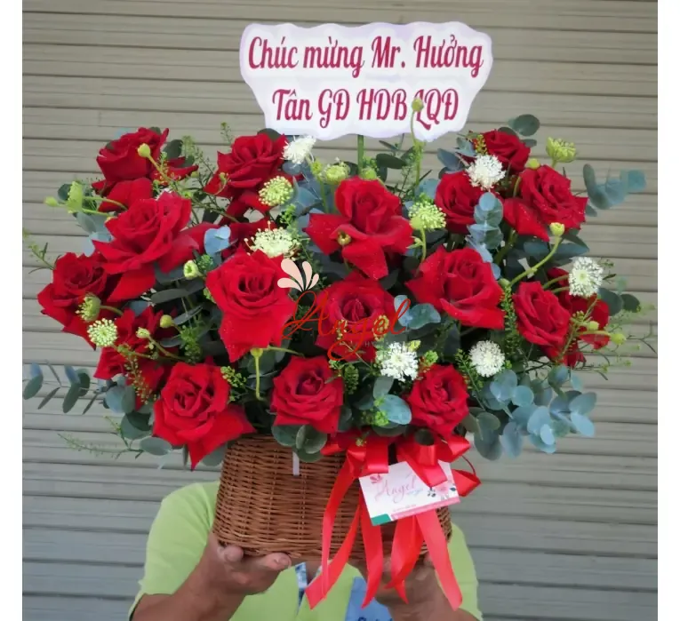 Giỏ Hoa Chúc Mừng Khai Trương – Mang Lại Tài Lộc Và May Mắn