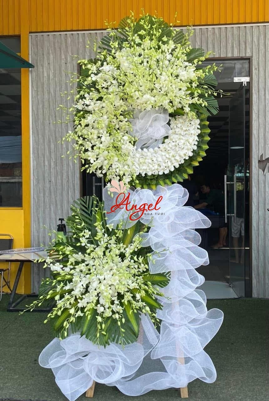 Vòng Hoa Viếng Nhà Tang Lễ Bệnh Viện Thống Nhất | Hoa Tươi Angel