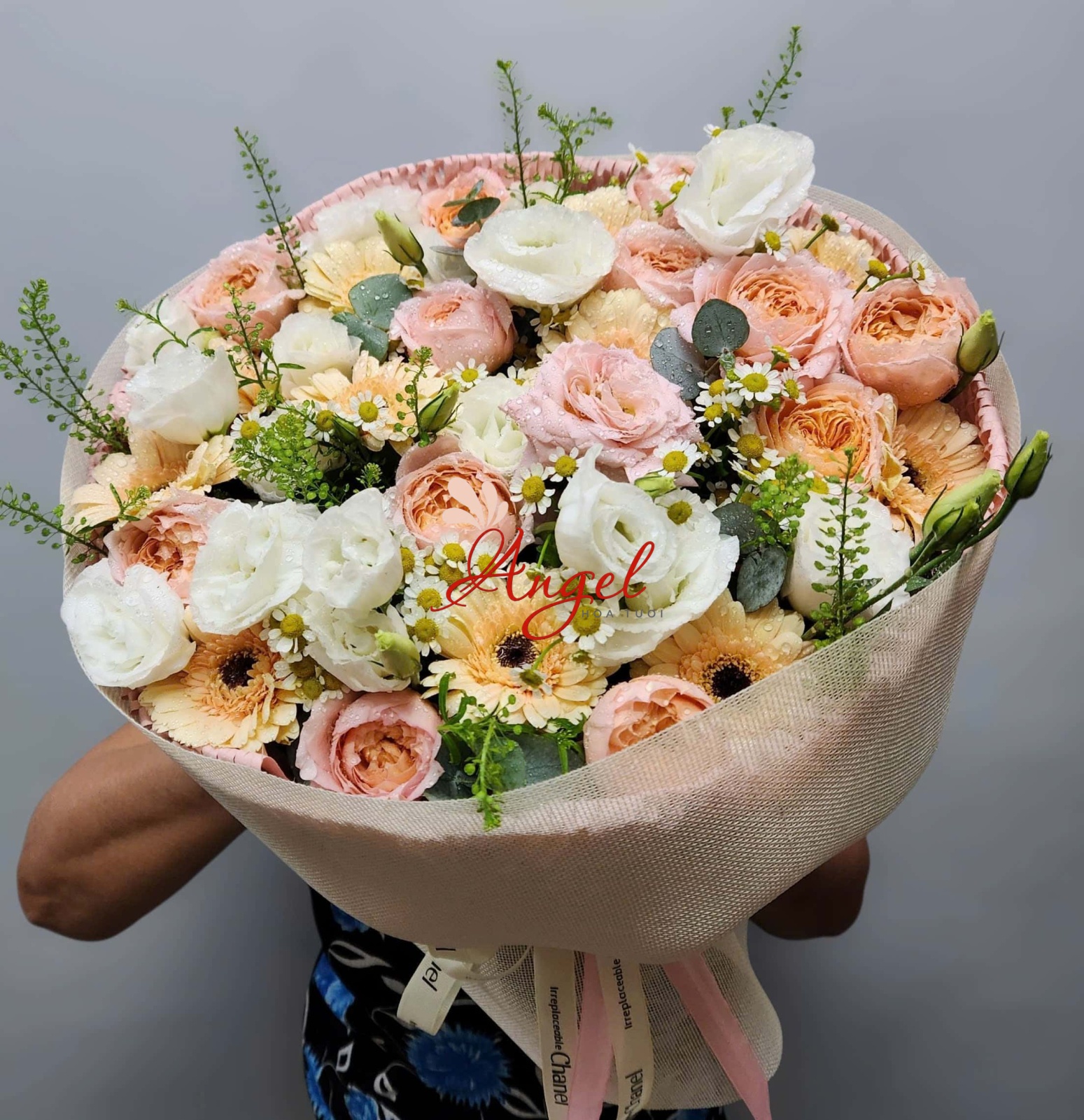 Bó Hoa Hồng Julibee Sang Trọng – Giao Hoa Nhanh TP.HCM | Hoa Tươi Angel