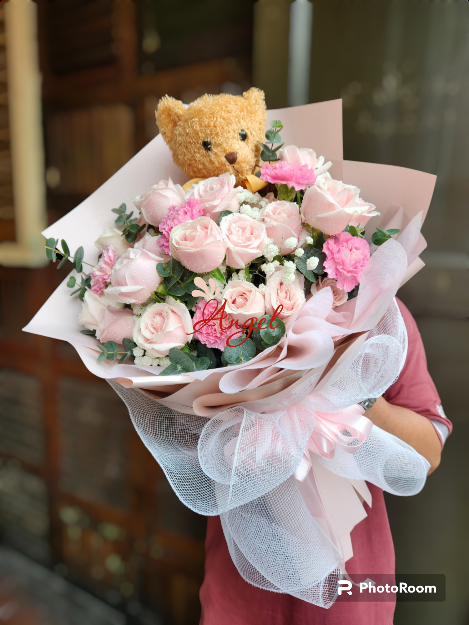 GẤU VÀ HOA