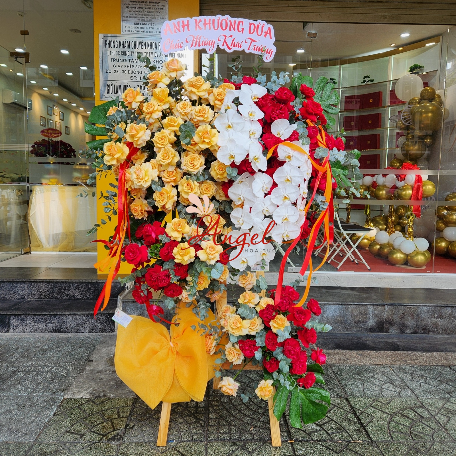HOA KHAI TRƯƠNG SANG TRỌNG QUẬN 3