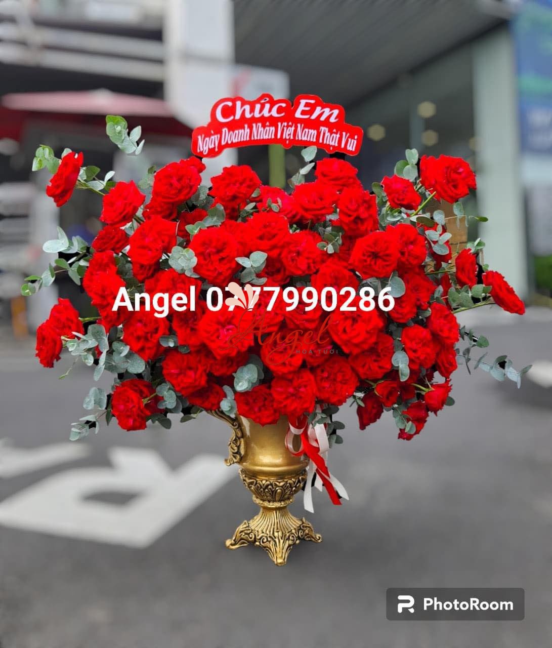 Bình Hoa Hồng Đỏ Đẹp - Hoa Tươi Quận 3 