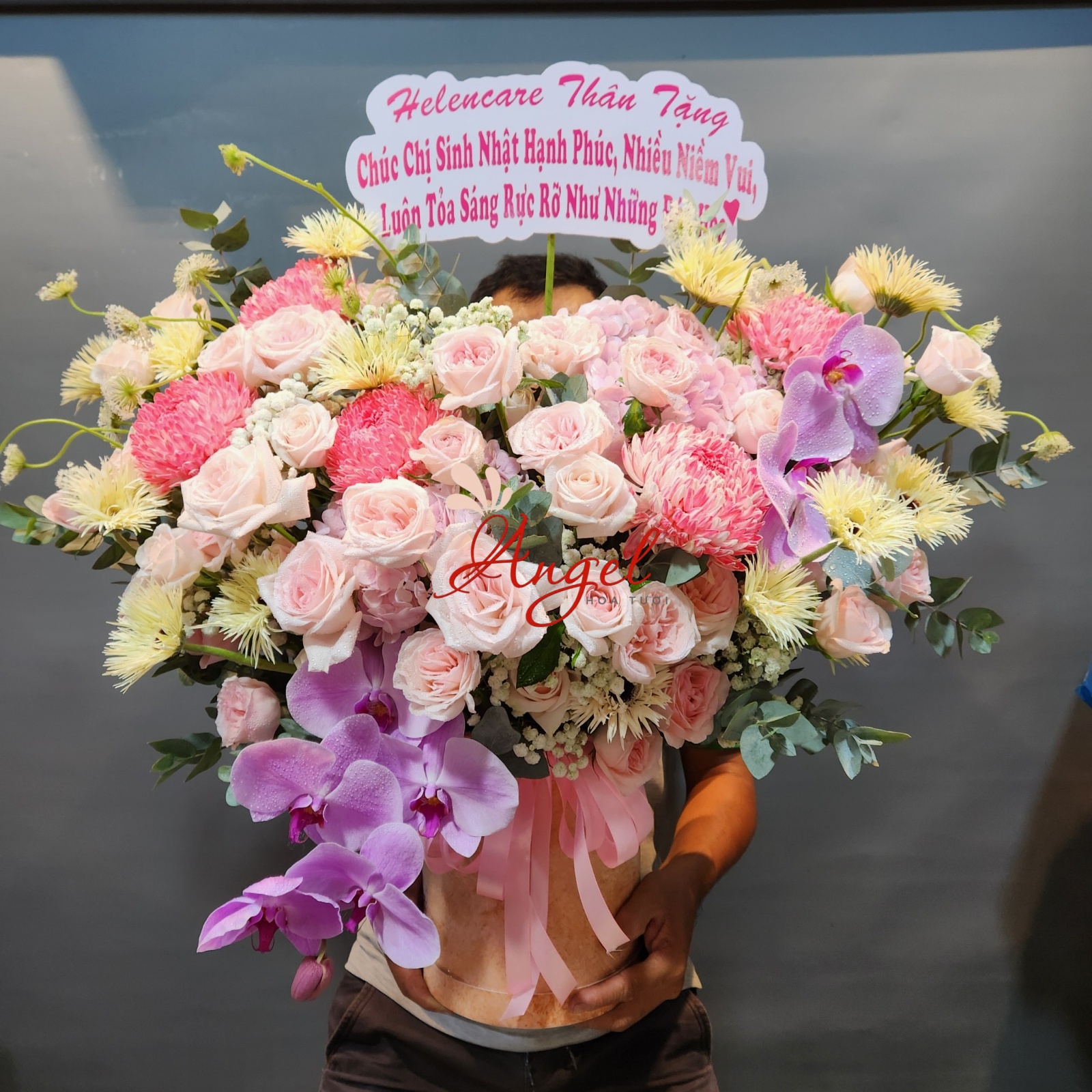 GIỎ HOA CHÚC MỪNG SINH NHẬT TẶNG SẾP NỮ 