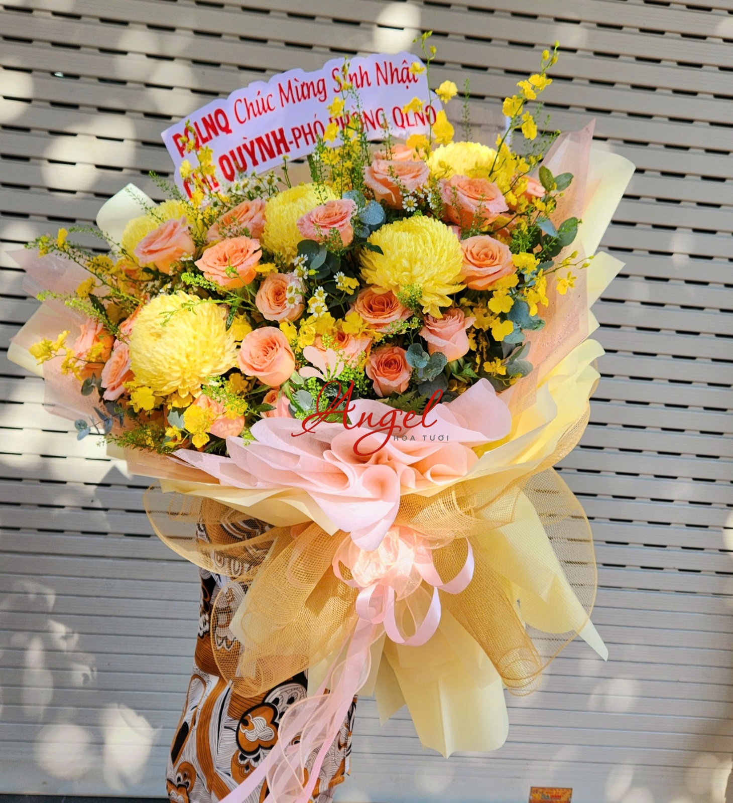 Bó Hoa Tặng Sinh Nhật Sếp - Hoa Tươi Angel Quận 3 