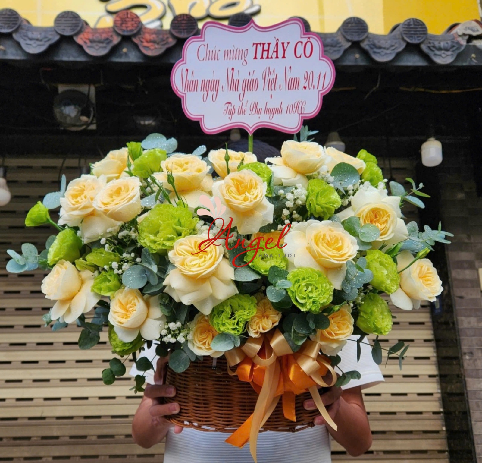 giỏ hoa sinh nhật hồng vàng 