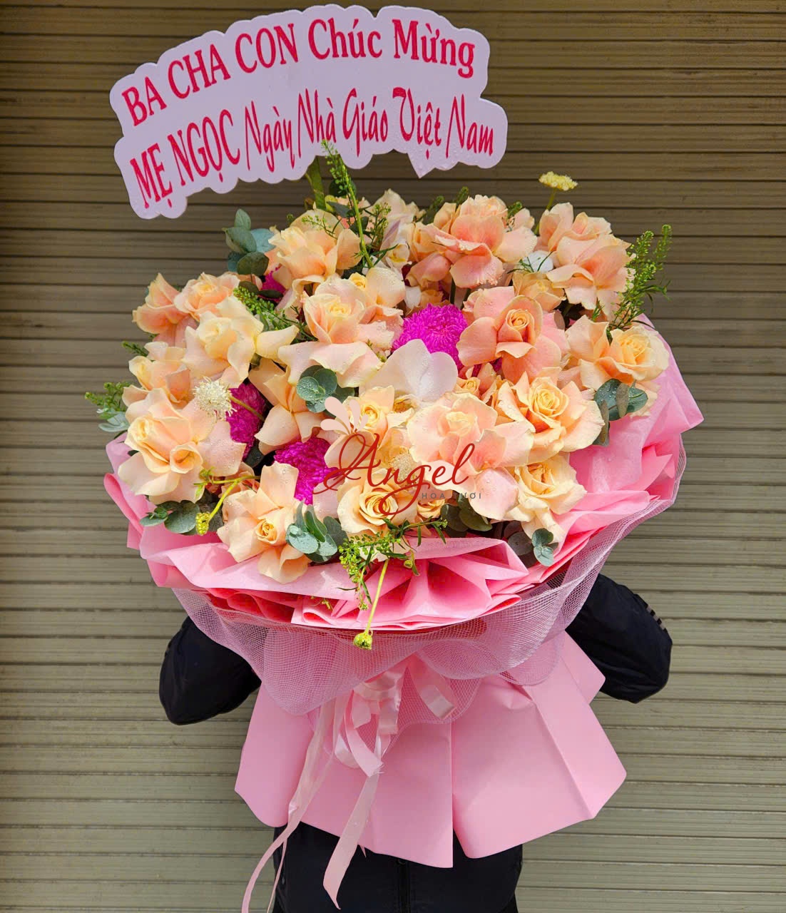 Bó Hoa Chúc Mừng Ngày Nhà Giáo Việt Nam 20/11