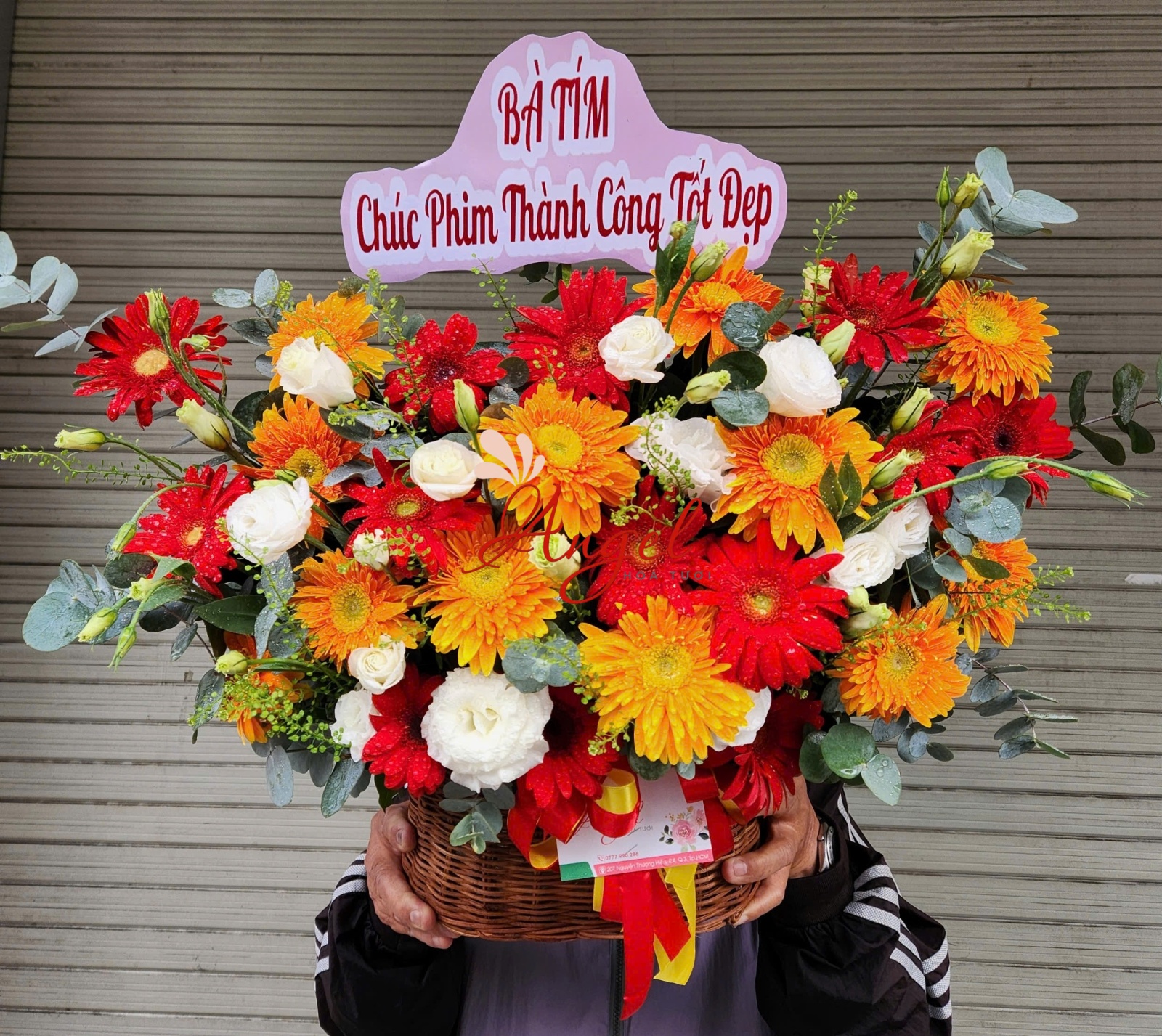 Giỏ Hoa Đồng Tiền Chúc Mừng – Thiết Kế Đẹp, Giao Nhanh Quận 3